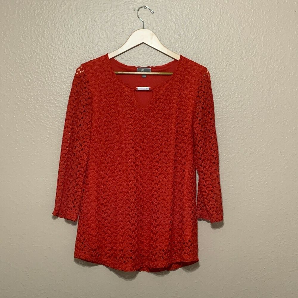 JM Collection Womens Red Lace Blouse 3/4 Sleeve Metal Bar V-Neck Top Medium